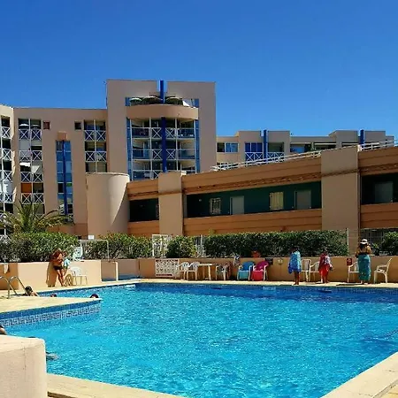 Apartment T3 Traversant Standing Garage Et Piscine Exterieure Gratuits *